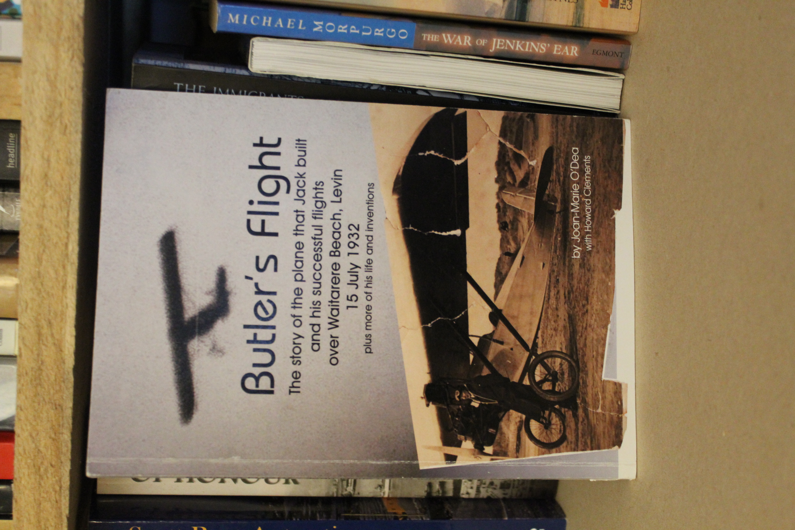 Butler's flight . The story of the plane that Jack built and his ...